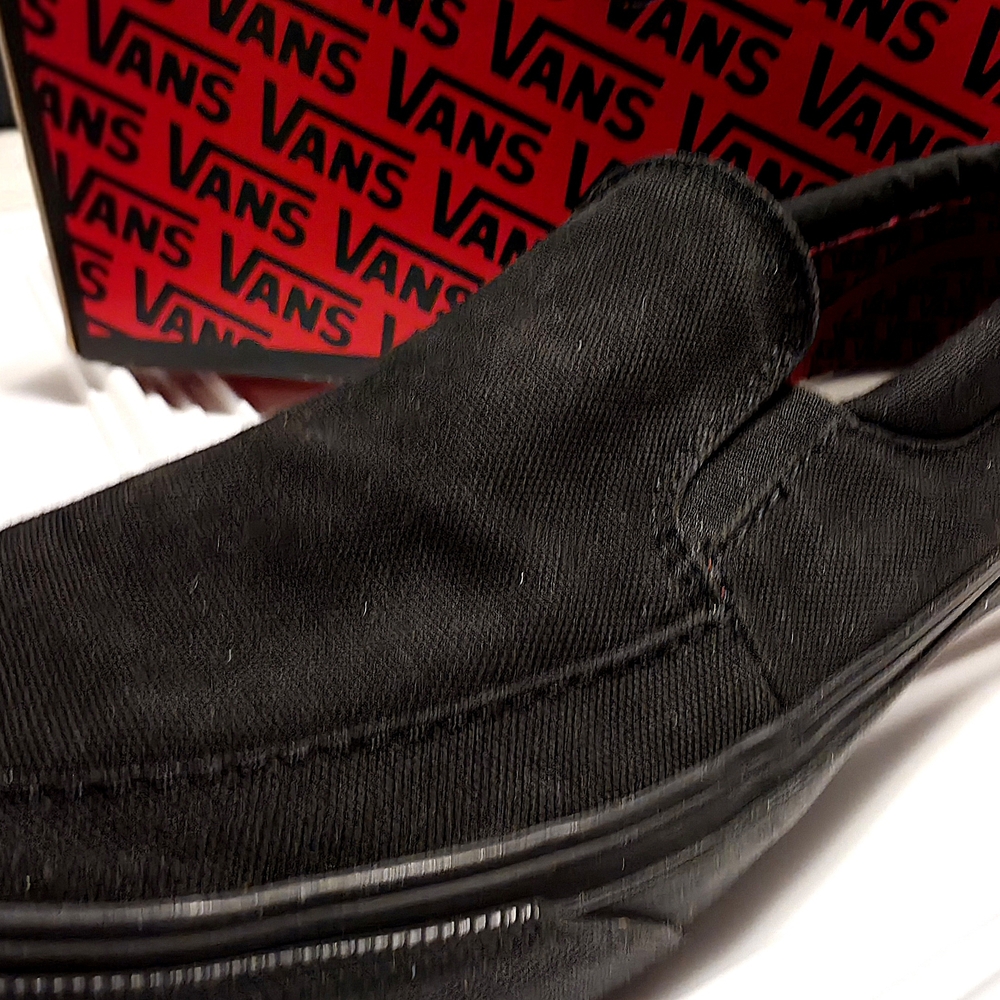 Vintage 2010 Vans Men's Black Birch Vulc Canvas Slip-On VN-0NJ7BKA Blackout RARE
